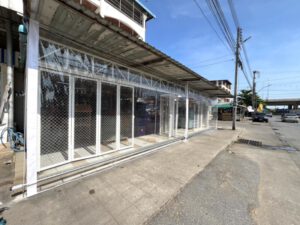 ผ้าใบกันสาดเต็นท์ราชบุรี.com รับติดตั้งผ้าใบกันสาด ราคาถูก 43