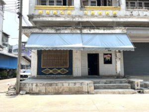 ผ้าใบกันสาดเต็นท์ราชบุรี.com รับติดตั้งผ้าใบกันสาด ราคาถูก 81